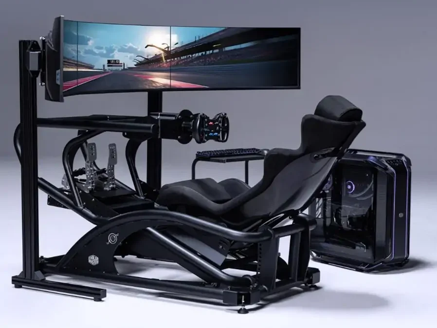 Der ultimative Dyn X Simulator von Cooler Master auf der SimRacing Expo 2024!