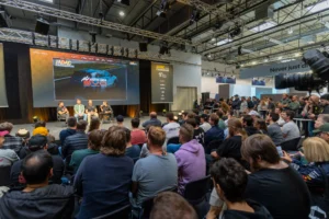 Assetto Corsa Evo Stage Panel am Samstag auf der SimRacing Expo